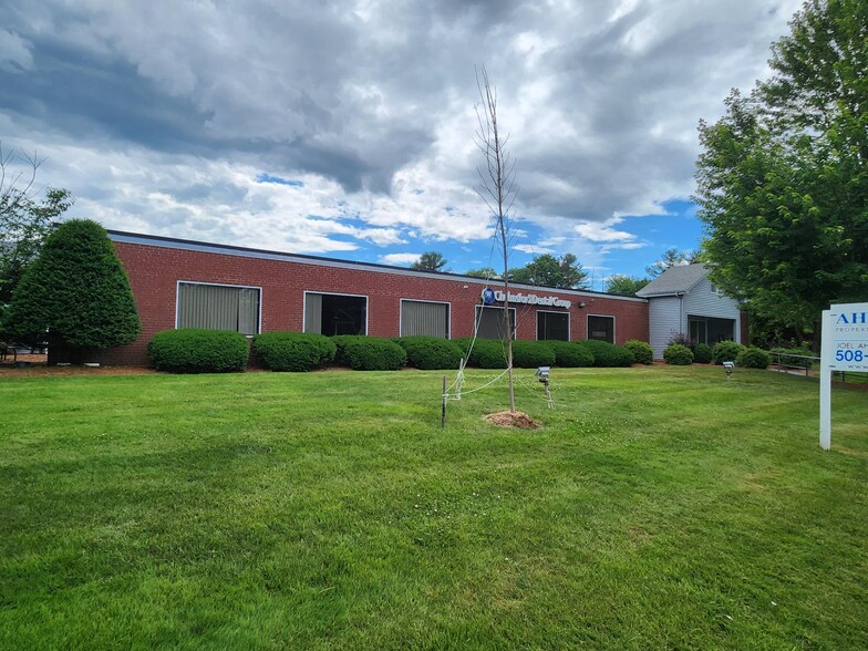 275 Billerica Rd, Chelmsford, MA for lease - Building Photo - Image 1 of 7