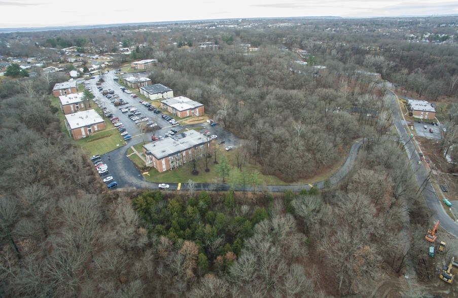 5747 Westphalia Ln, Saint Louis, MO 63129