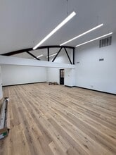 441 Clover Mill Rd, Exton, PA for lease Interior Photo- Image 2 of 3