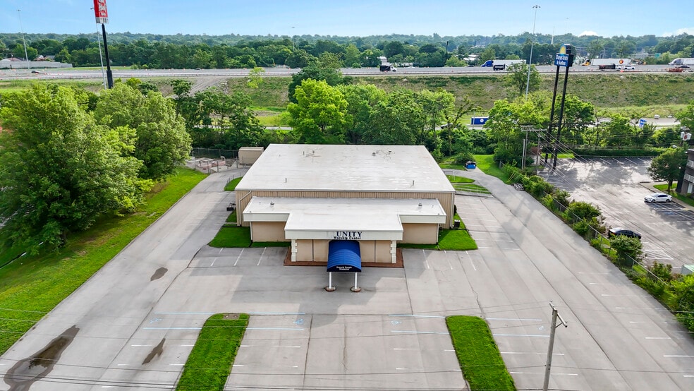 1975 Haggard Ct, Lexington, KY for sale - Building Photo - Image 1 of 55