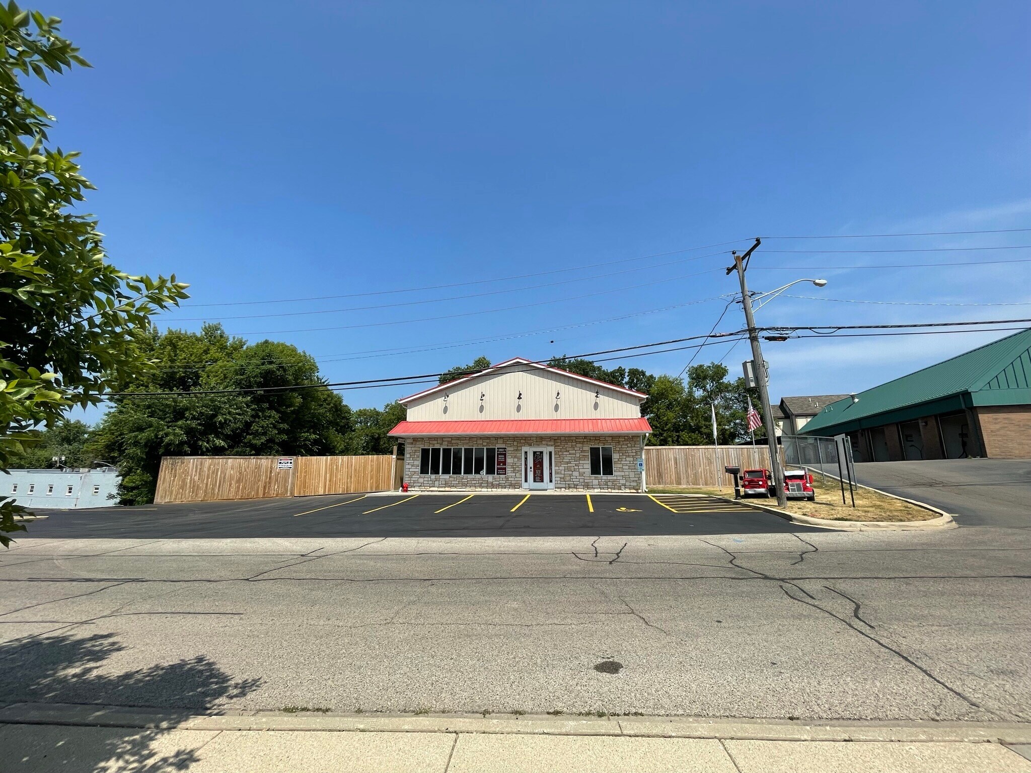 1302 Borden St, Mchenry, IL for sale Building Photo- Image 1 of 1