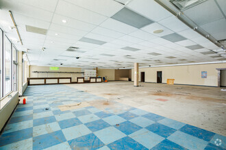 31200-31350 Michigan Ave, Westland, MI for lease Interior Photo- Image 2 of 5