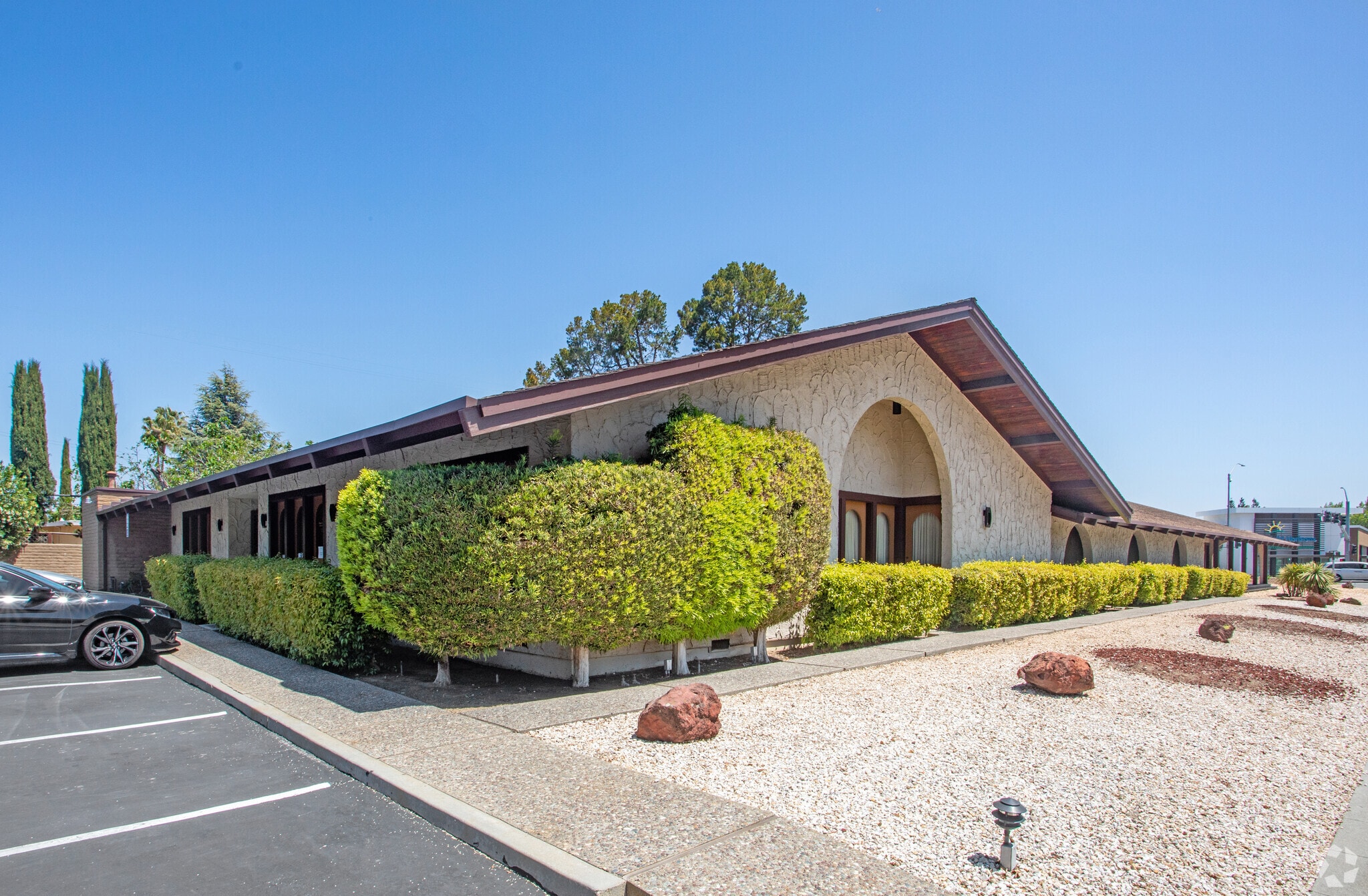 525 W Remington Dr, Sunnyvale, CA for lease Primary Photo- Image 1 of 8