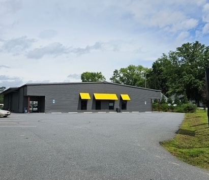 18 Sterling Pl, Mills River, NC for lease - Building Photo - Image 2 of 11