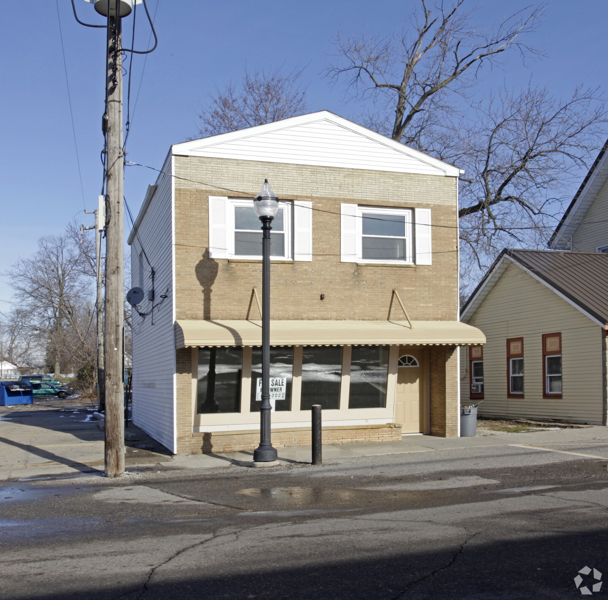 24 W Shadbolt St, Lake Orion, MI for sale Primary Photo- Image 1 of 1