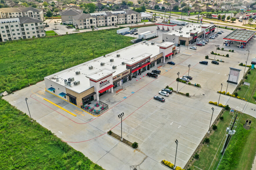 16340 Wallisville Rd, Houston, TX for lease - Building Photo - Image 2 of 4