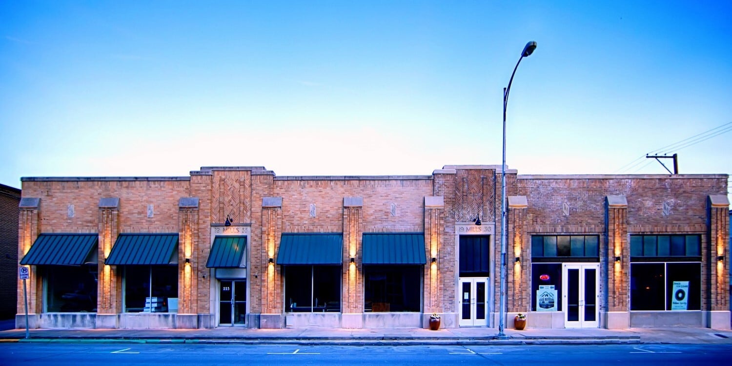 215 Commerce, Kingsport, TN for sale Primary Photo- Image 1 of 5