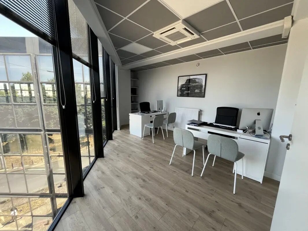 Office in Champigny-sur-Marne for lease Building Photo- Image 1 of 11