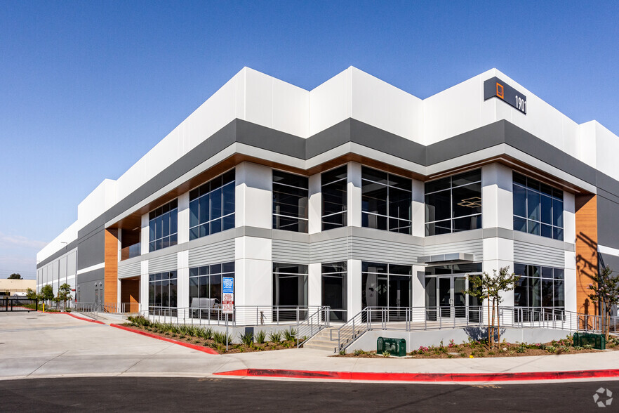 1901 Via Burton, Fullerton, CA for lease - Building Photo - Image 1 of 14