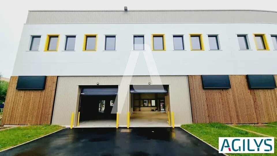 Flex in Fresnes for lease Building Photo- Image 1 of 7
