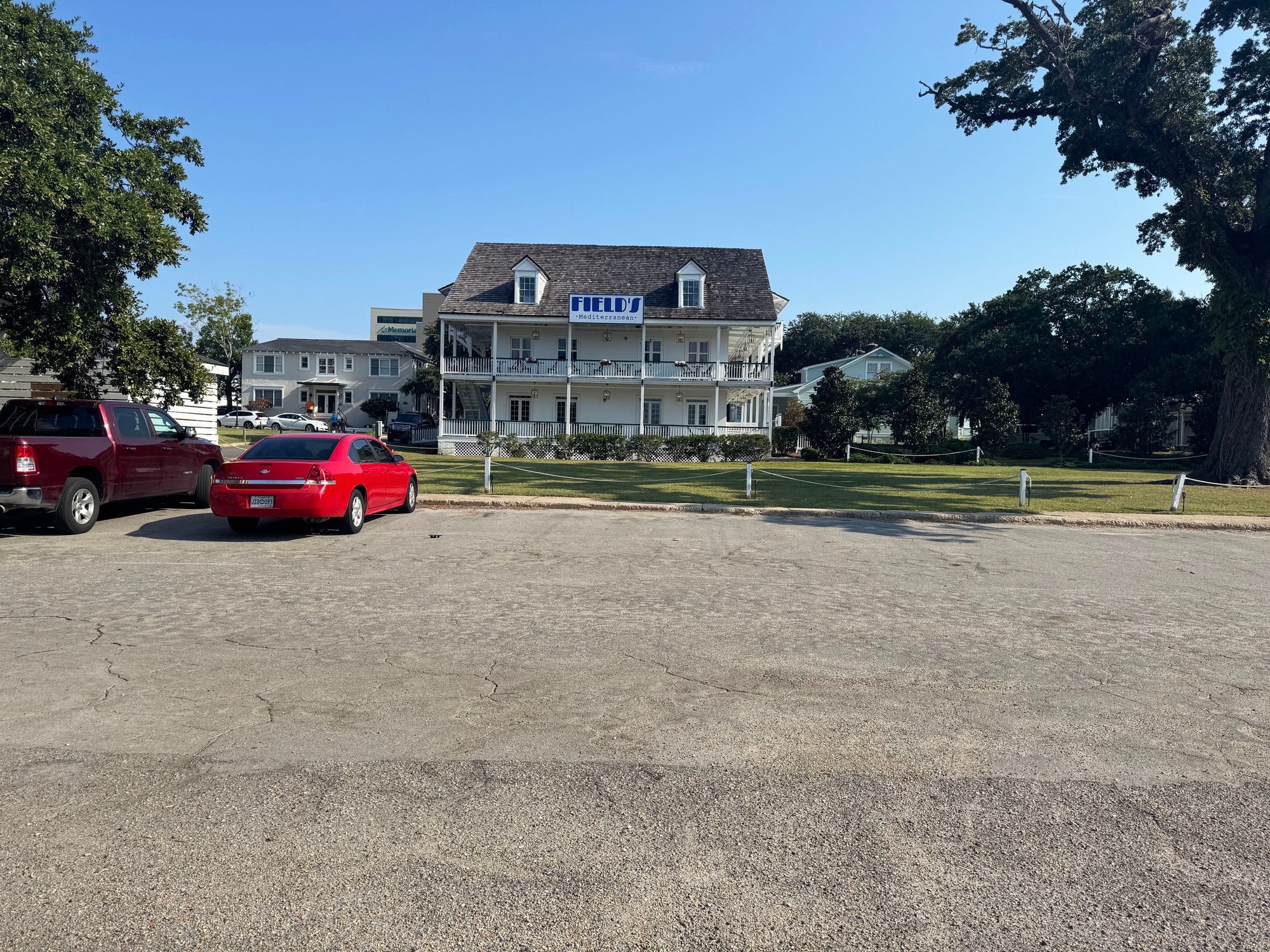 119 Rue Magnolia, Biloxi, MS for sale Primary Photo- Image 1 of 9