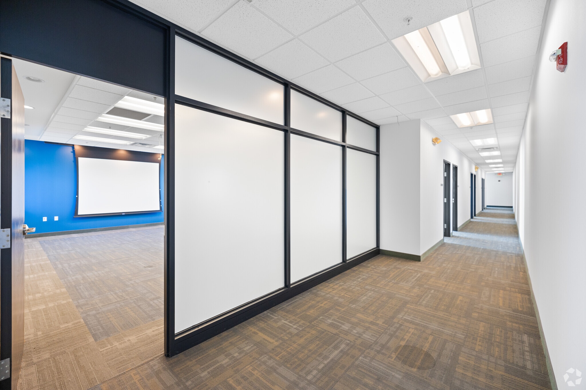 5000 Springfield St, Dayton, OH for lease Interior Photo- Image 1 of 12