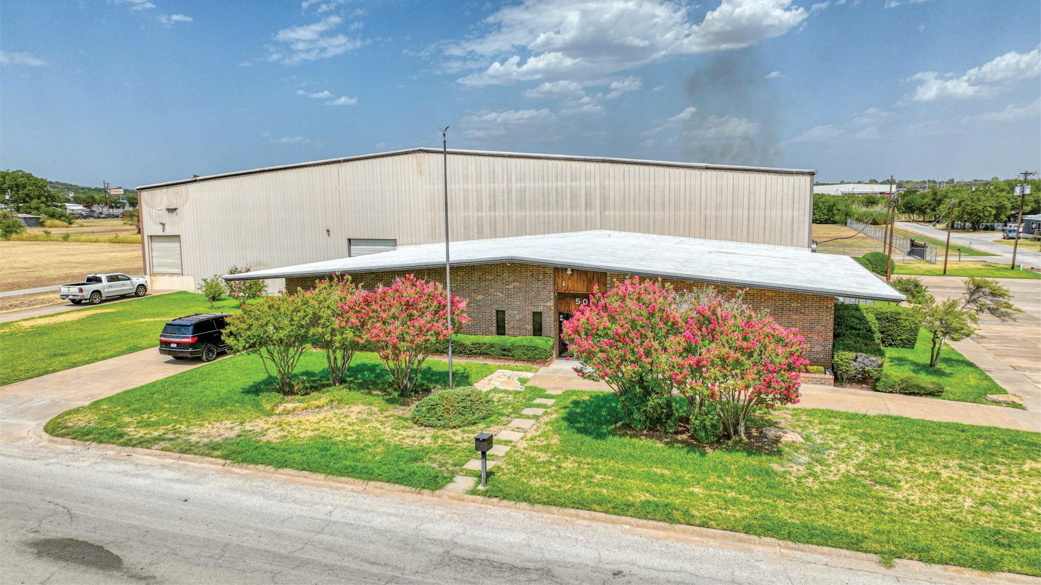 501 SE 12th Ave, Mineral Wells, TX for sale Primary Photo- Image 1 of 1