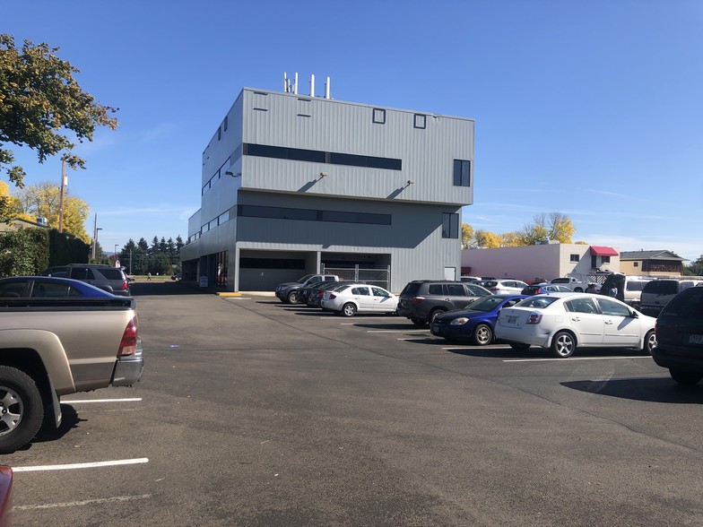 2620 River Rd, Eugene, OR for lease - Building Photo - Image 2 of 5