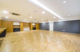 14-19 Blades Ct, London for lease - Interior Photo - Image 3 of 4