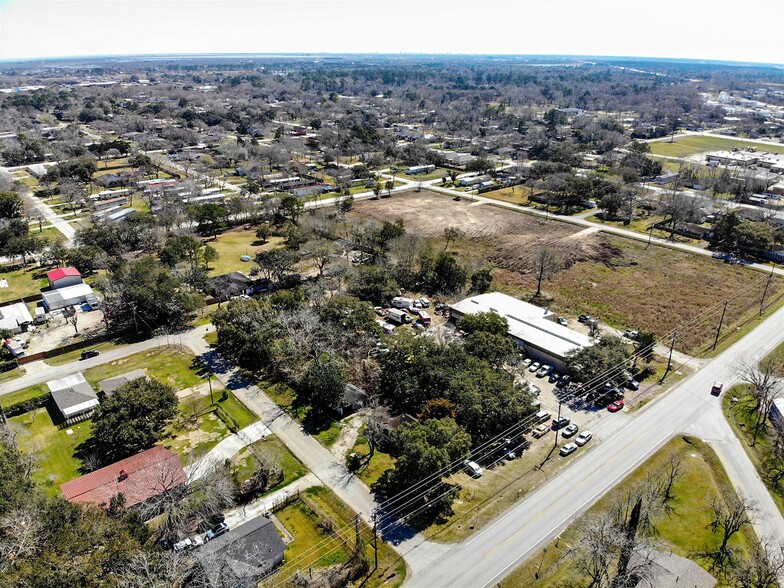 3513 Dickinson Ave, Dickinson, TX for sale - Building Photo - Image 1 of 1