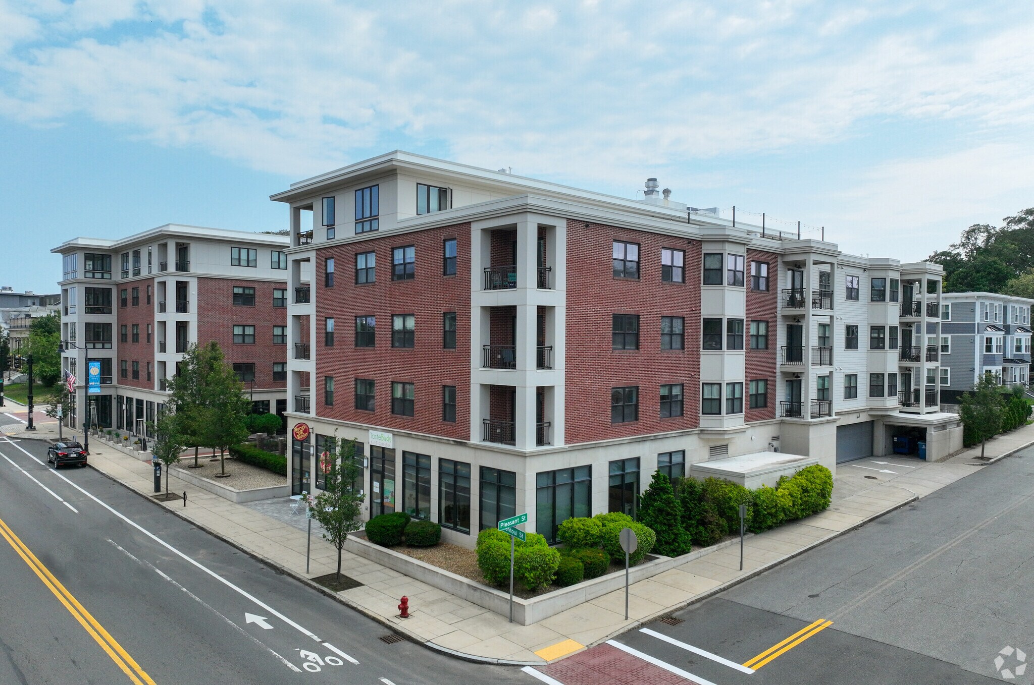 131 Rantoul St, Beverly, MA for sale Primary Photo- Image 1 of 1