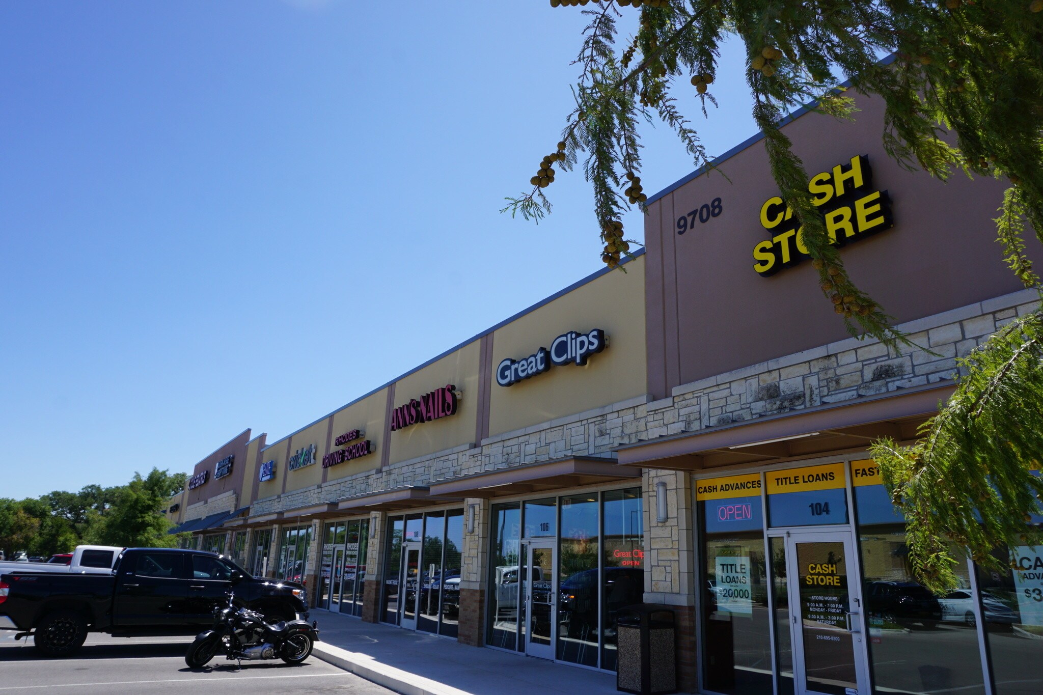 9708 Business Pky, Helotes, TX for sale Building Photo- Image 1 of 1