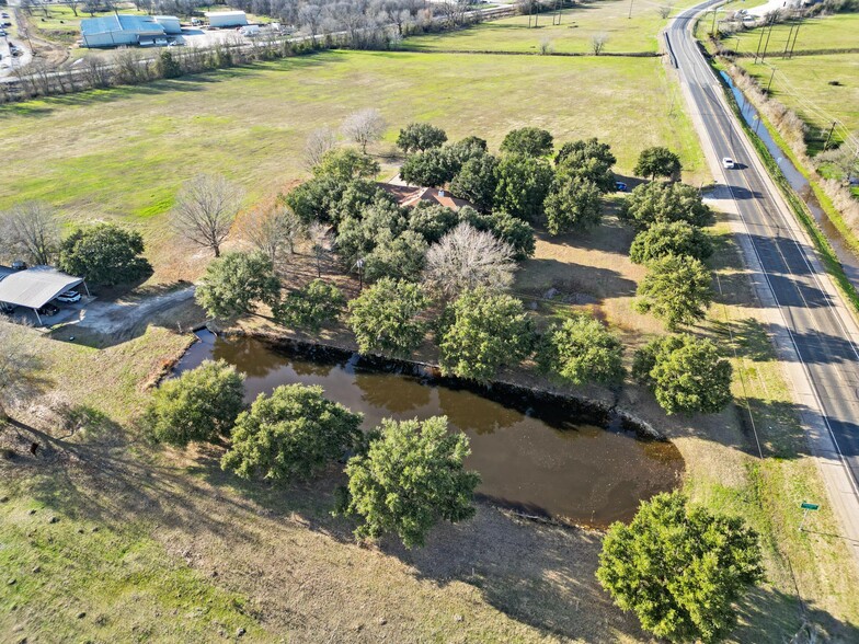 9310 S Business 6, Navasota, TX for sale - Building Photo - Image 1 of 61