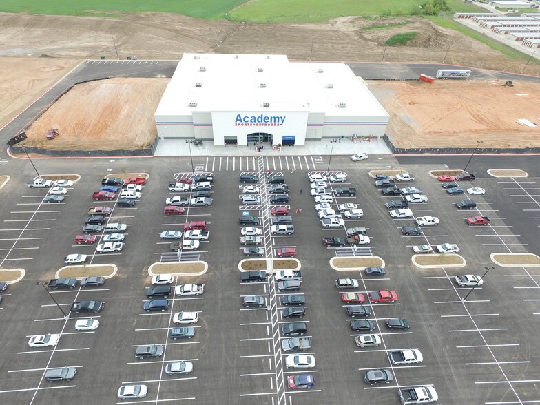 1605 12th Ave NW, Ardmore, OK for sale - Building Photo - Image 1 of 1