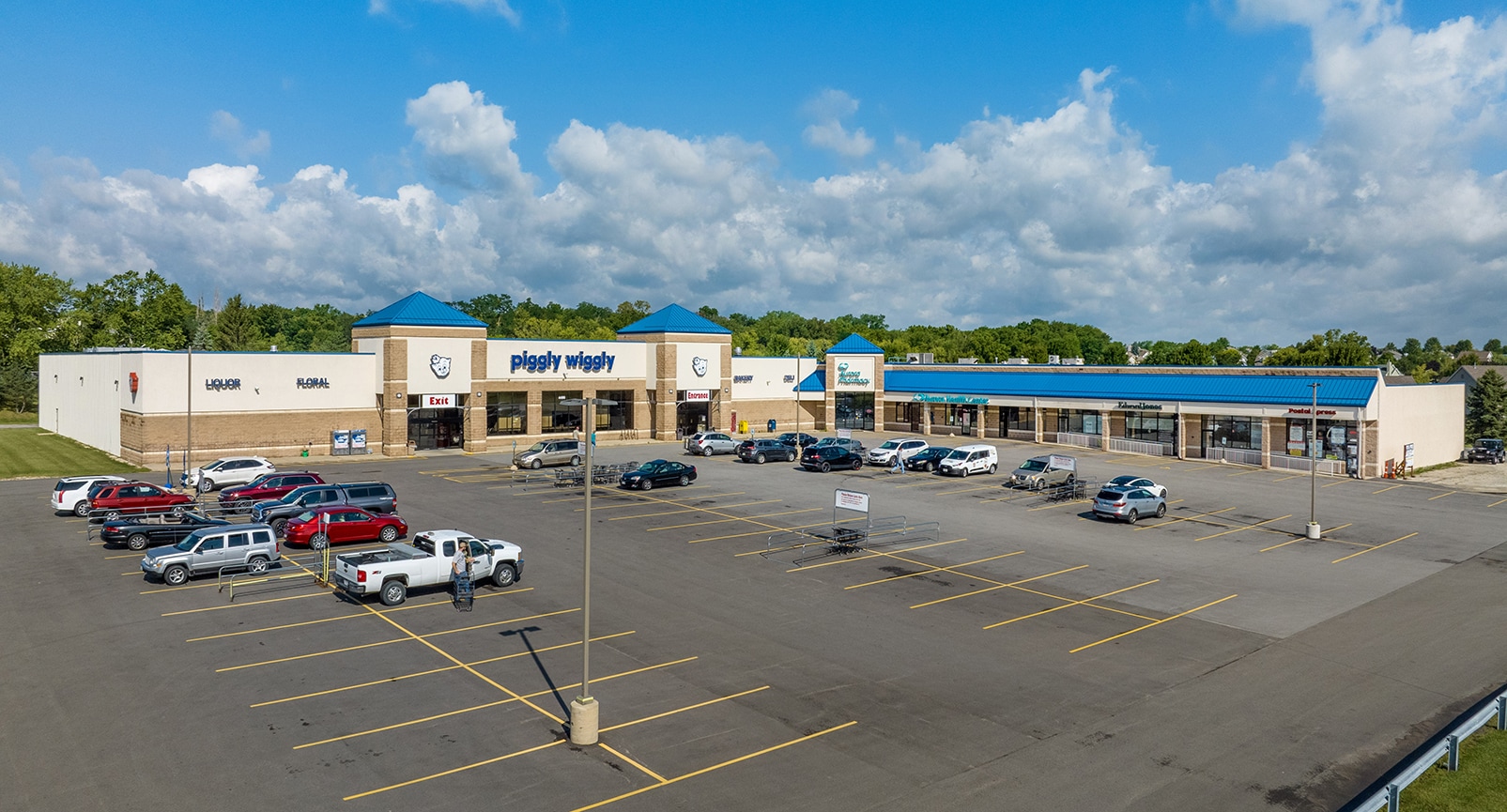 Essential Business Investment portfolio of 4 properties for sale on LoopNet.com Building Photo- Image 1 of 16
