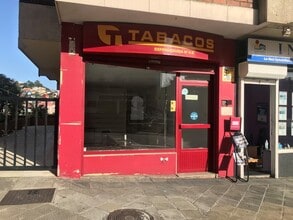 Retail in Vigo, Pontevedra for lease Interior Photo- Image 1 of 7