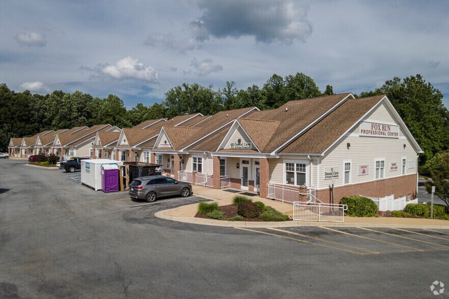 205 Steeple Chase Dr, Prince Frederick, MD for lease - Building Photo - Image 2 of 6