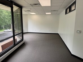 8945-8975 Guilford Rd, Columbia, MD for lease Building Photo- Image 2 of 3