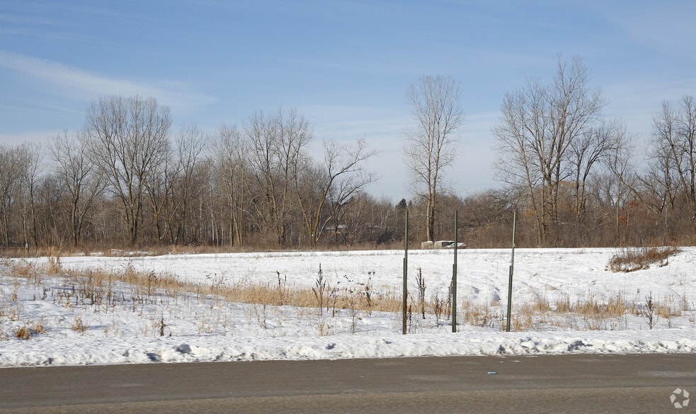 7264 50th St N, Oakdale, MN for sale - Primary Photo - Image 3 of 4