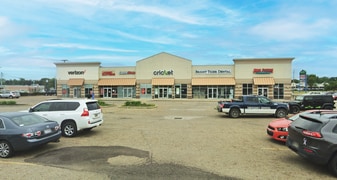 4322-4332 Tuscarawas St W, Canton OH - Retail Space