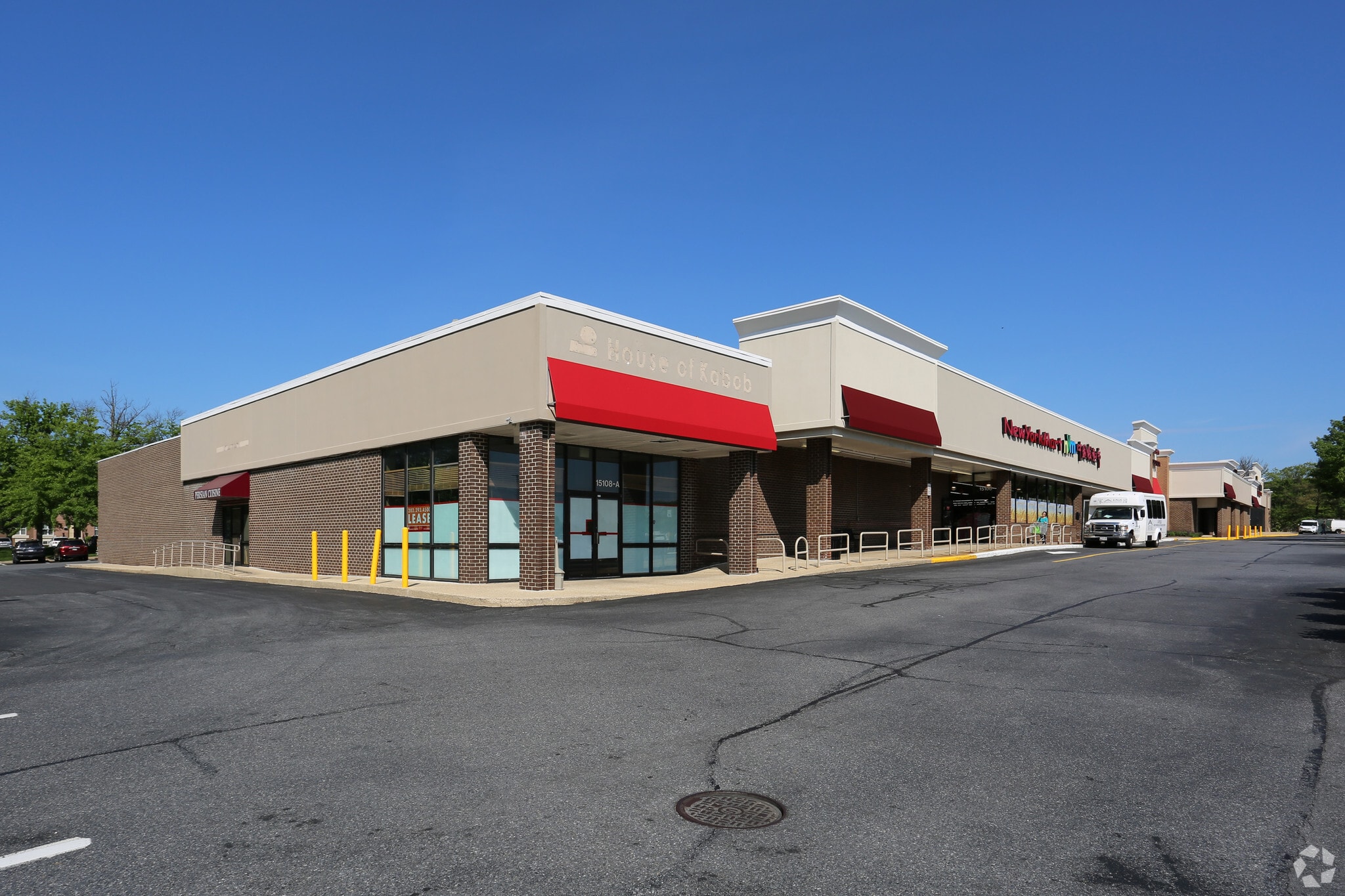 15142 Frederick Rd, Rockville, MD for lease Primary Photo- Image 1 of 6