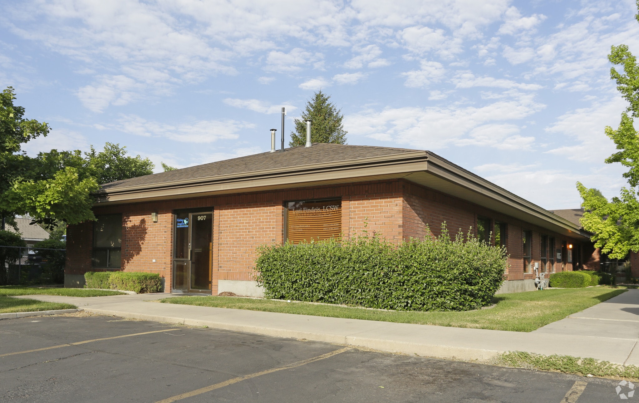 907 S Orem Blvd, Orem, UT for sale Primary Photo- Image 1 of 1