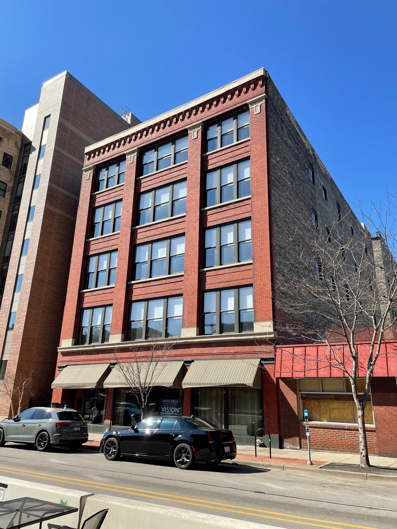 61 Commerce Ave SW, Grand Rapids, MI 49503 - Office for Sale | LoopNet.com