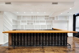 60-62 2nd Ave, New York, NY for lease Interior Photo- Image 2 of 9