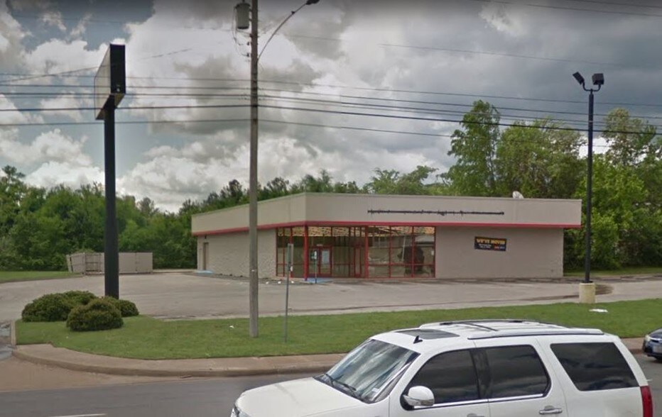 4006 W Marshall Ave, Longview, TX 75604