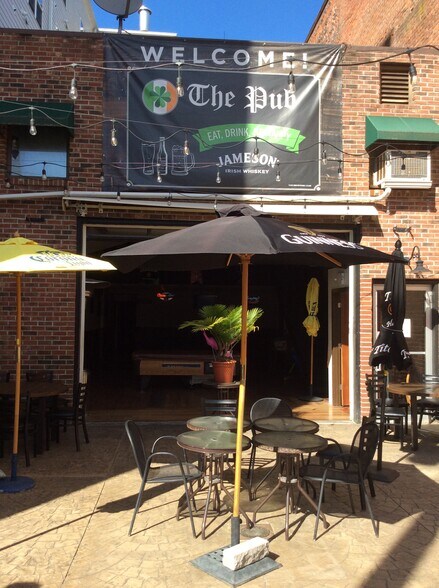 441-445 Howe Ave, Shelton, CT for sale - Building Photo - Image 1 of 1