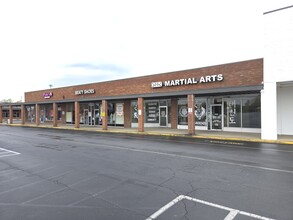 1101-1197 N Eastman Rd, Kingsport, TN for lease Building Photo- Image 2 of 7