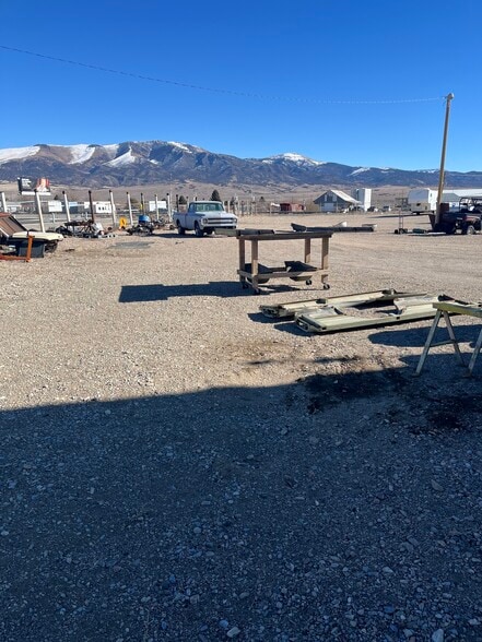 1655 Avenue D, Ely, NV for sale - Building Photo - Image 2 of 15
