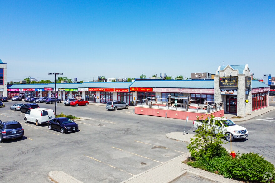 1800 Bank St, Ottawa, ON for lease - Building Photo - Image 3 of 19