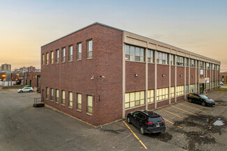 More details for 310-400 Boul Montpellier, Montréal, QC - Multiple Space Uses for Lease