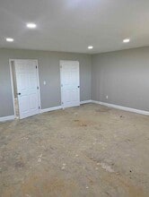 123-139 Ragland Rd, Jackson, TN for lease Interior Photo- Image 2 of 12