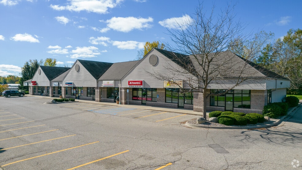 53055317 Alpine Ave NW, Comstock Park, MI 49321 Retail for Sale