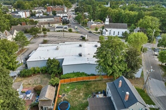 15 Mont Vernon St, Milford, NH for lease Interior Photo- Image 2 of 34