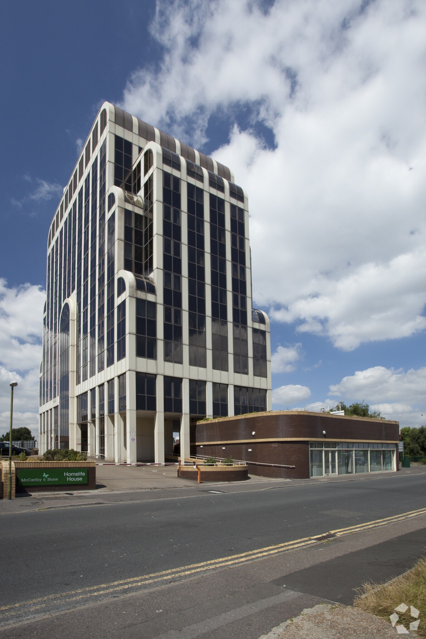 26-32 Oxford Rd, Bournemouth for sale Primary Photo- Image 1 of 1