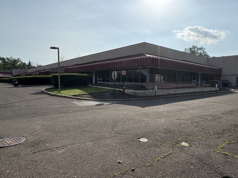 216 Us Highway 206, Hillsborough, NJ for lease - Building Photo - Image 2 of 6