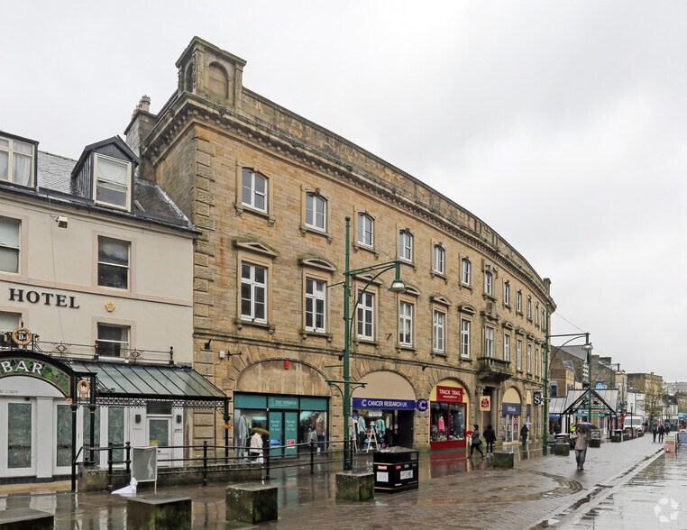 Spring Gdns, Buxton for lease - Building Photo - Image 2 of 5