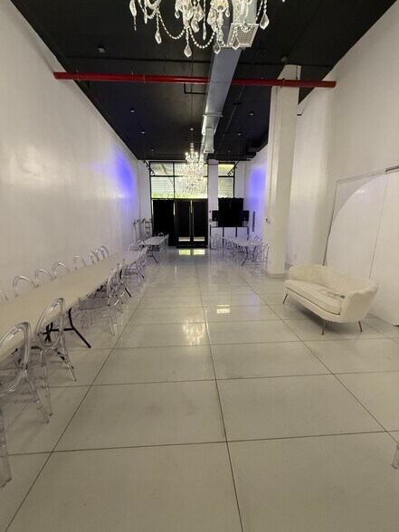 1399 Myrtle Ave, Brooklyn, NY for lease - Building Photo - Image 2 of 13