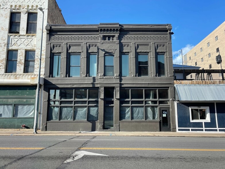 706 Monroe St, Toledo, OH for sale - Building Photo - Image 1 of 1