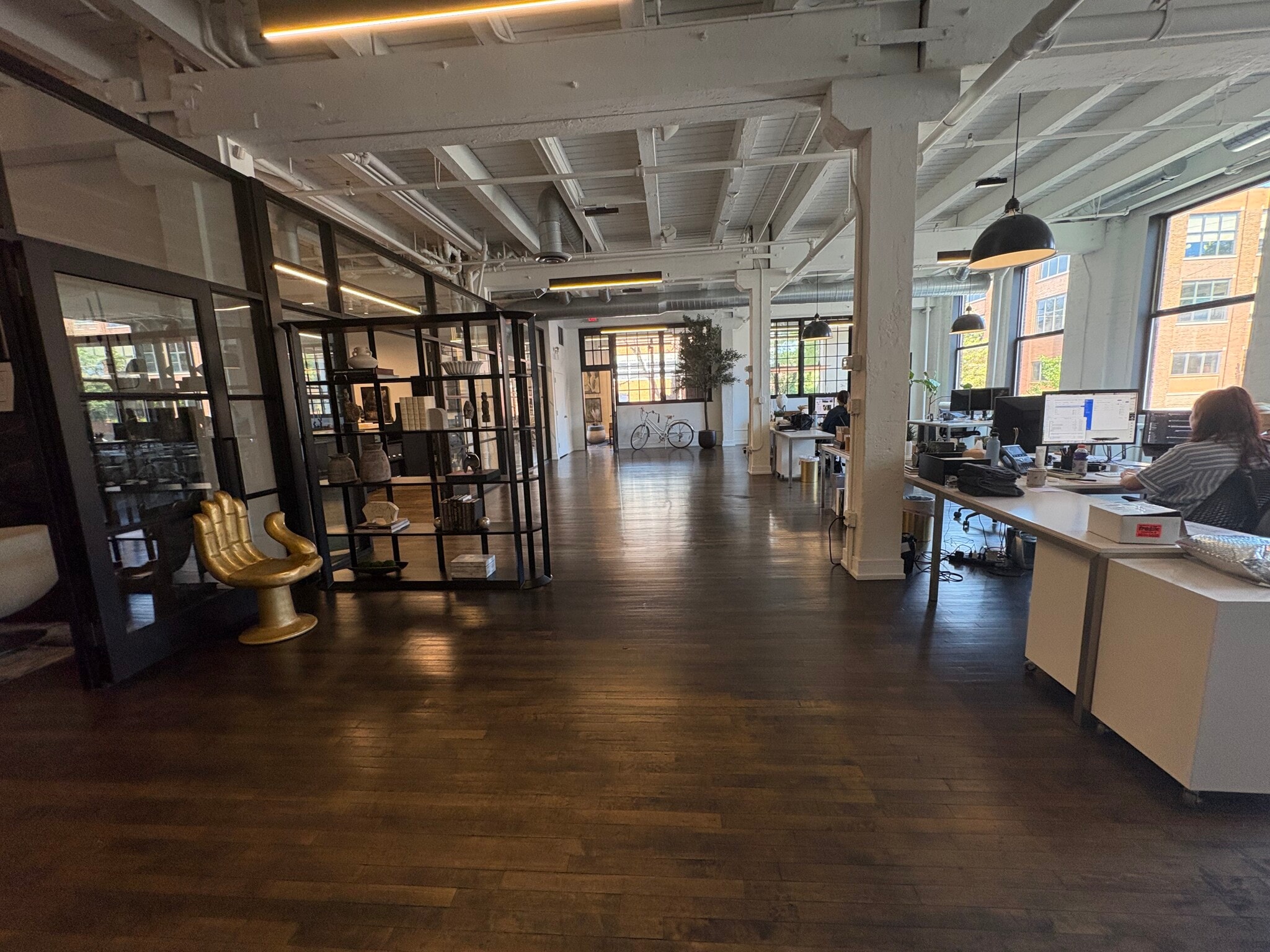 1517 W Carroll Ave, Chicago, IL for lease Interior Photo- Image 1 of 5