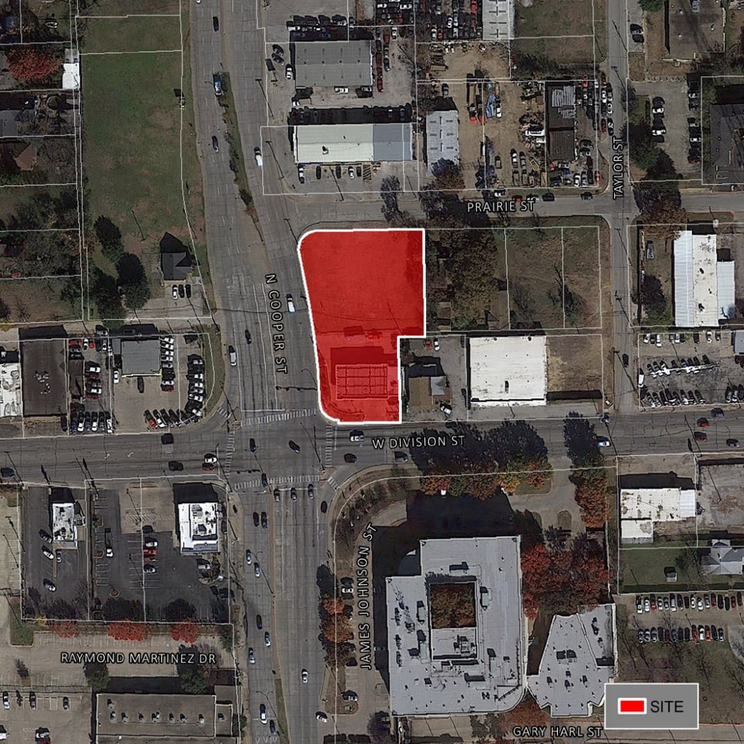 633 W Division St, Arlington, TX 76011 633 W Division